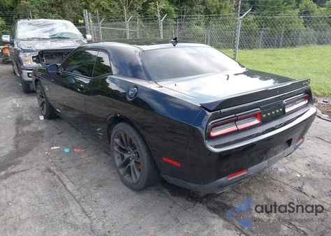 2021 Dodge Challenger R/T Scat Pack z USA, uszkodzony, nr VIN 2C3CDZFJXMH507774